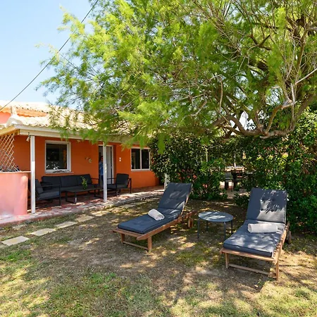 Sandy Toes And Salty Noses Beach House Paradise Pyrgos (Elis) Exterior photo