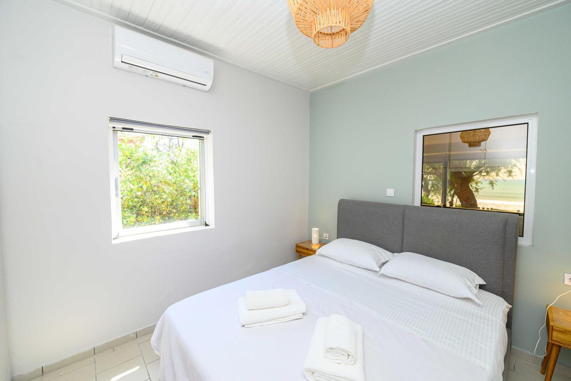 Sandy Toes And Salty Noses Beach House Paradise Villa Pyrgos (Elis)